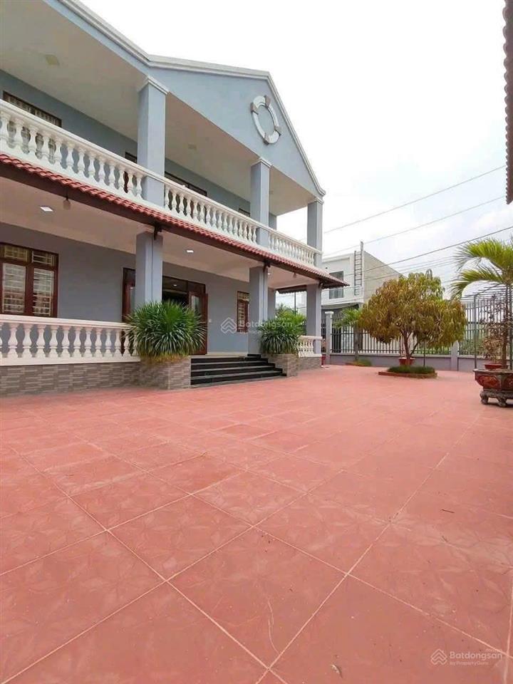 Biệt thự 424m2 1/ đường trương văn đa xã tân nhựt bình chánh