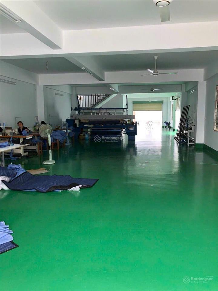 Xưởng 1 trệt 1 lầu 500m2 mặt tiền đường vườn thơm