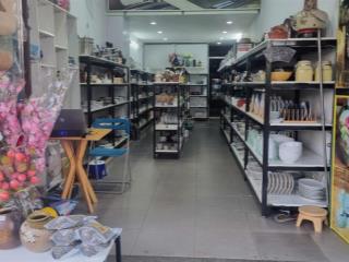 Sang nhượng mặt bằng quán gốm  vị trí đẹp trung tâm bạch đằng