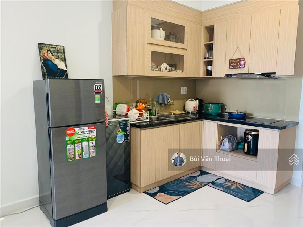 Bán nhanh căn 1pn  52m2  sổ hồng  giá 2.68 tỷ  nội thất cơ bản