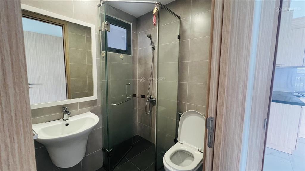 Bán nhanh căn hộ 65m2  2pn 2wc  sổ hồng riêng