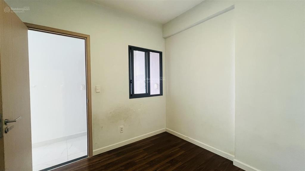 Bán nhanh căn hộ 65m2  2pn 2wc  sổ hồng riêng