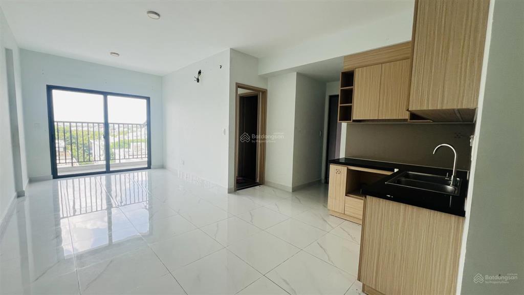 Bán nhanh căn hộ 65m2  2pn 2wc  sổ hồng riêng