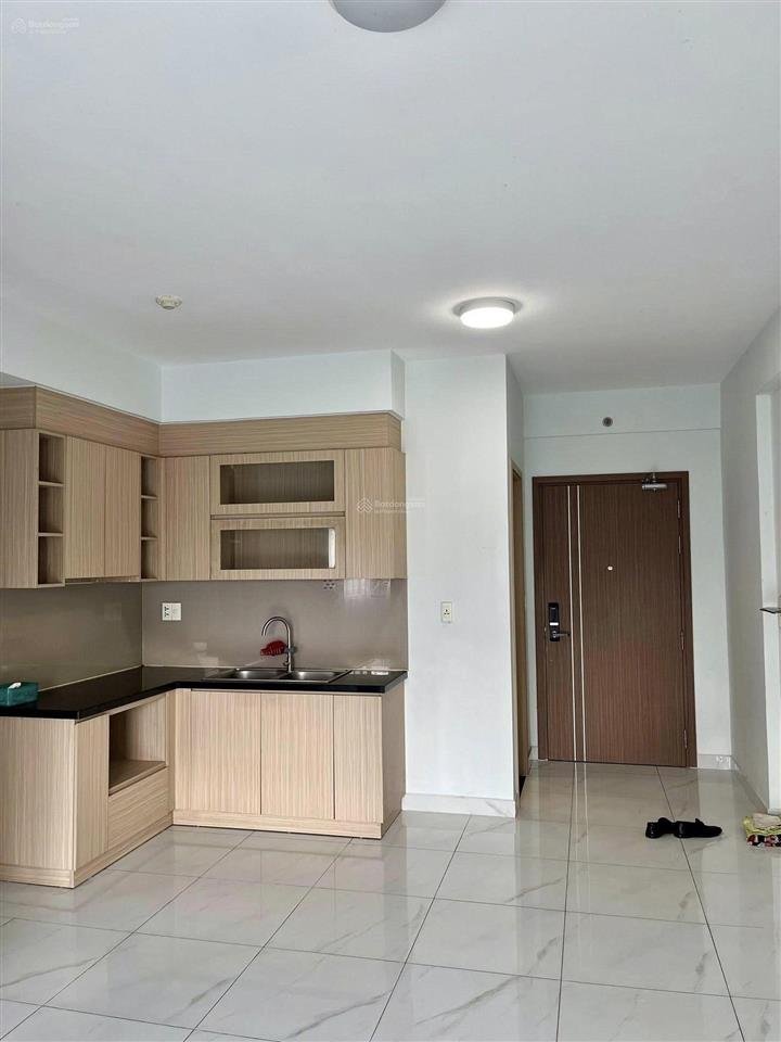 Bán căn hộ lovera vista, 3,2 tỷ, 65m2, 2pn + 2wc, giá tốt