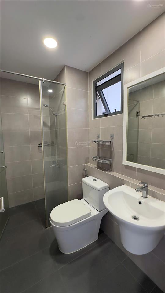 Cho thuê căn hộ 3pn 2wc  đầy đủ nội thất cao cấp  ở ngay