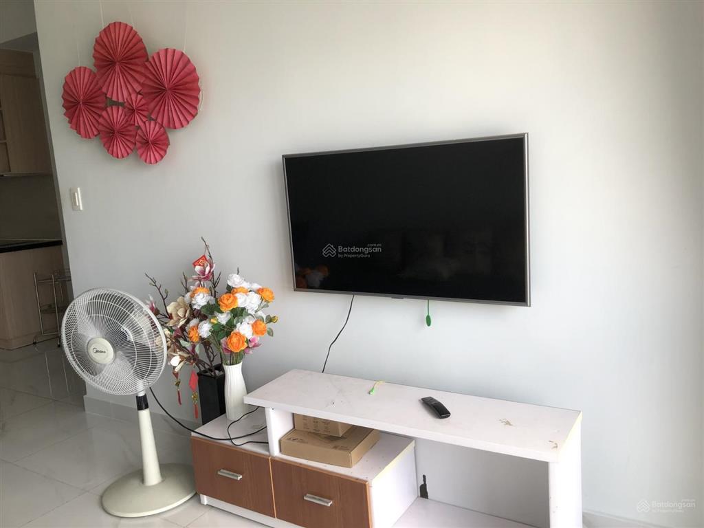 Cho thuê căn hộ 2pn  2wc  65m2 ở lovera vista  giá 8,5 triệu/th