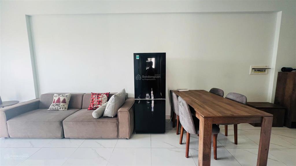 Bán gấp căn 3pn/2wc  3,500 tỷ view thành phố  sổ hồng sẵn