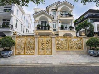 Bán Biệt Thự Đối Diện KDT Global City- Đường Đỗ Xuân Hợp( Quận 9 Cũ). DT: 15 x20/ 300m2