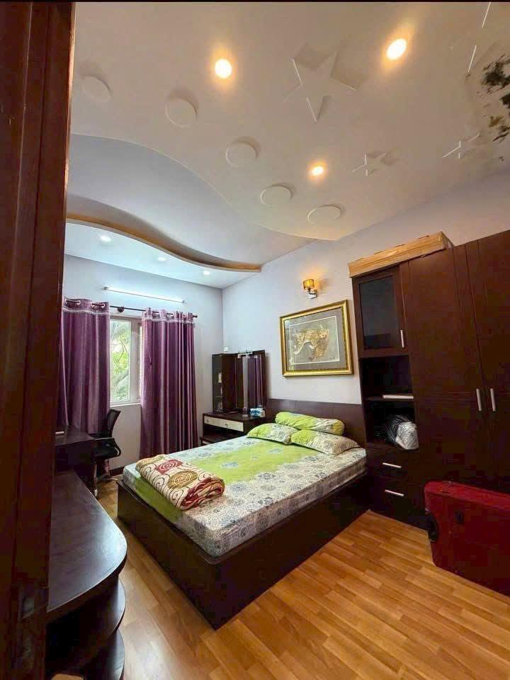 Bán Biệt thự đường số 5 Tên Lửa- Bình Tân 8x21m, 3 tấm, giá 21 tỷ