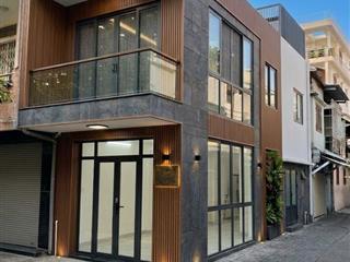 Bán Nhà 2 Tầng Hẻm 4m Đường Nguyễn Biểu- Quận 5. DT 36m ( 3.3 x 11) Giá: 6,2 Tỷ
