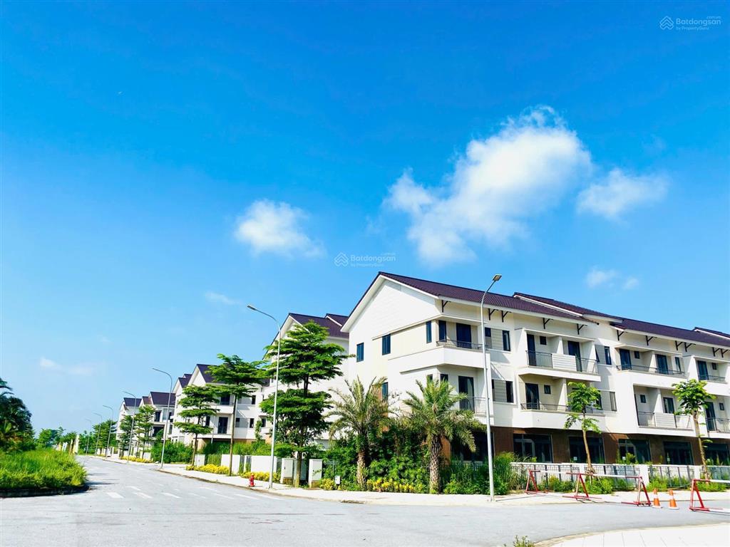 Bán căn sh4 centa riverside, shophouse 120m2 vsip từ sơn, bắc ninh. chỉ 7,95 tỷ
