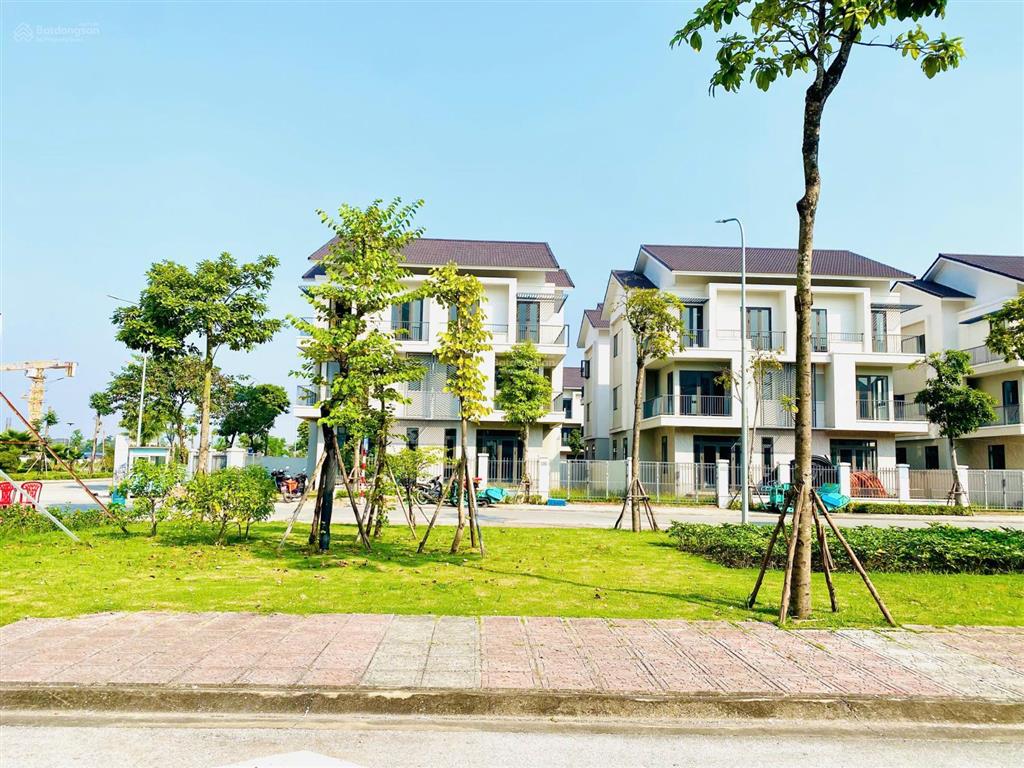 Bán căn biệt thự 180m2 tại centa riverside vsip từ sơn, bắc ninh. chỉ hơn 11 tỷ