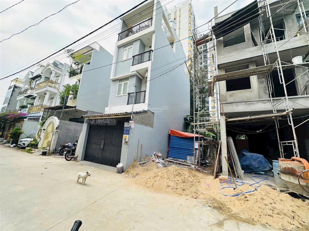 Hàng mới vipp! đất ngay liên phường hàng xóm global city giá chỉ 6,3 tỷ, không còn lô so sánh