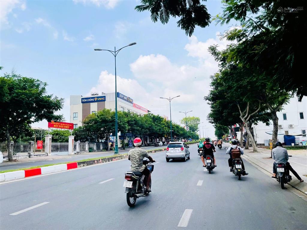 Giảm 5 tỷ! giá đầu tư mặt tiền kinh doanh lê văn việt ngang 5m, gpxd hầm + 5 tầng.chủ thiện chí bán