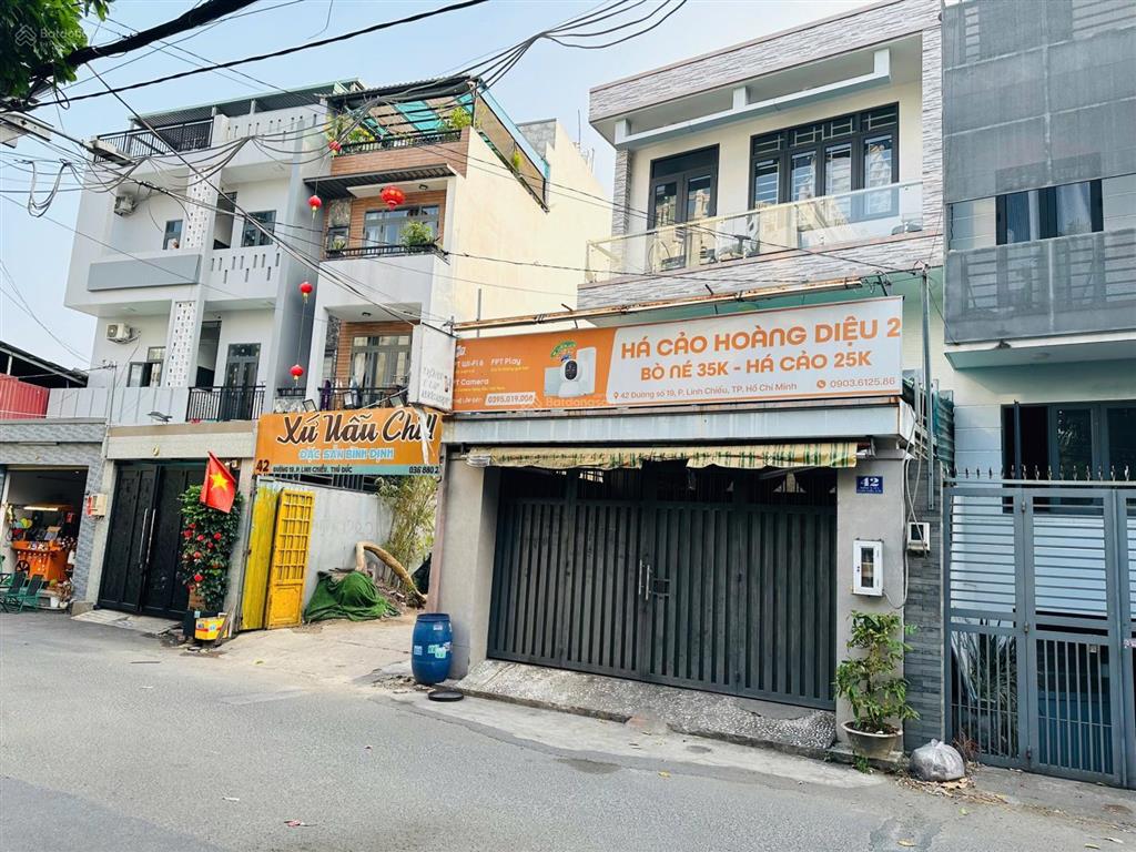 8,9 tỷ sở hữu ngay nhà 2 tầng mặt tiền kinh doanh ngay trung tâm tp. thủ đức, bề ngang đẹp 5,7m