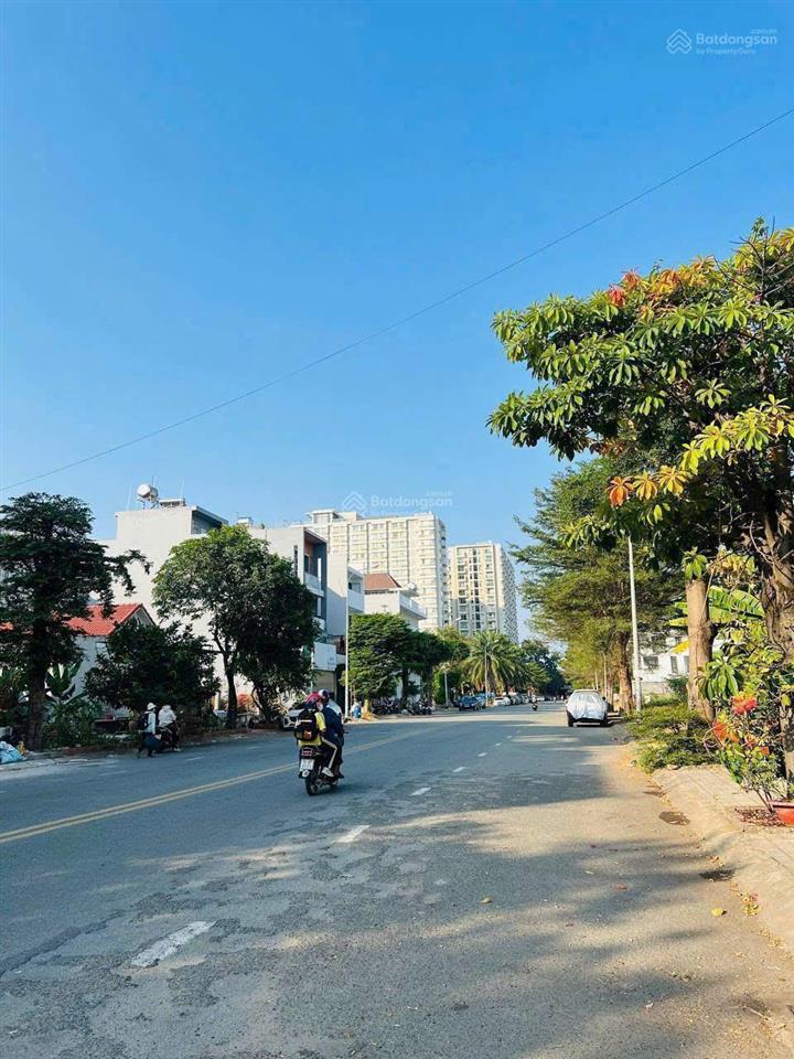 8,99 tỷ  lô đất 90m² đầu tư ngay global city. hướng đông nam siêu hiếm. đường 12m sạch đẹp