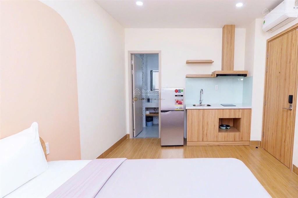 Hàng hiếm chdv mới đẹp sát vách global city thu nhập nét 80tr/th có thang máy. giá đầu tư 16.9 tỷ
