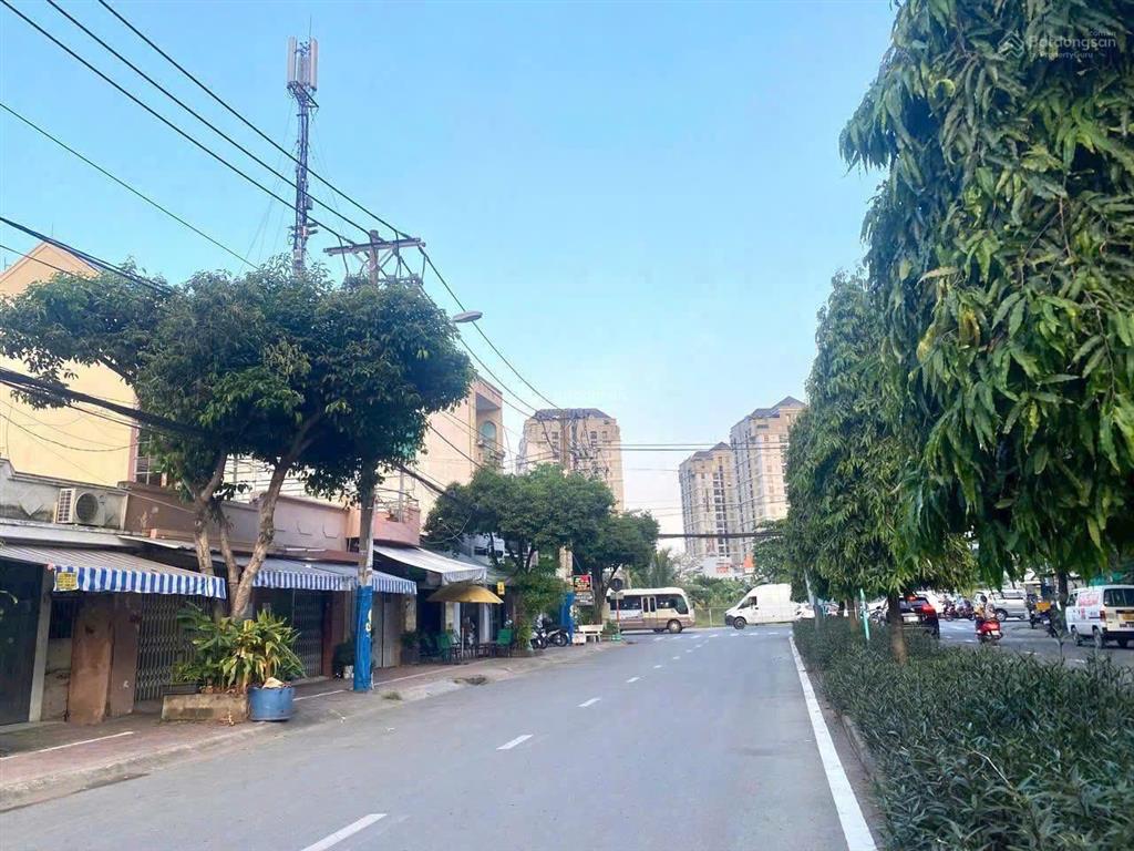 Vị trí vip. bán nhà mt đại lộ 2 trục đường 25m kinh doanh sầm uất liền kề global city giá chỉ 12 tỷ