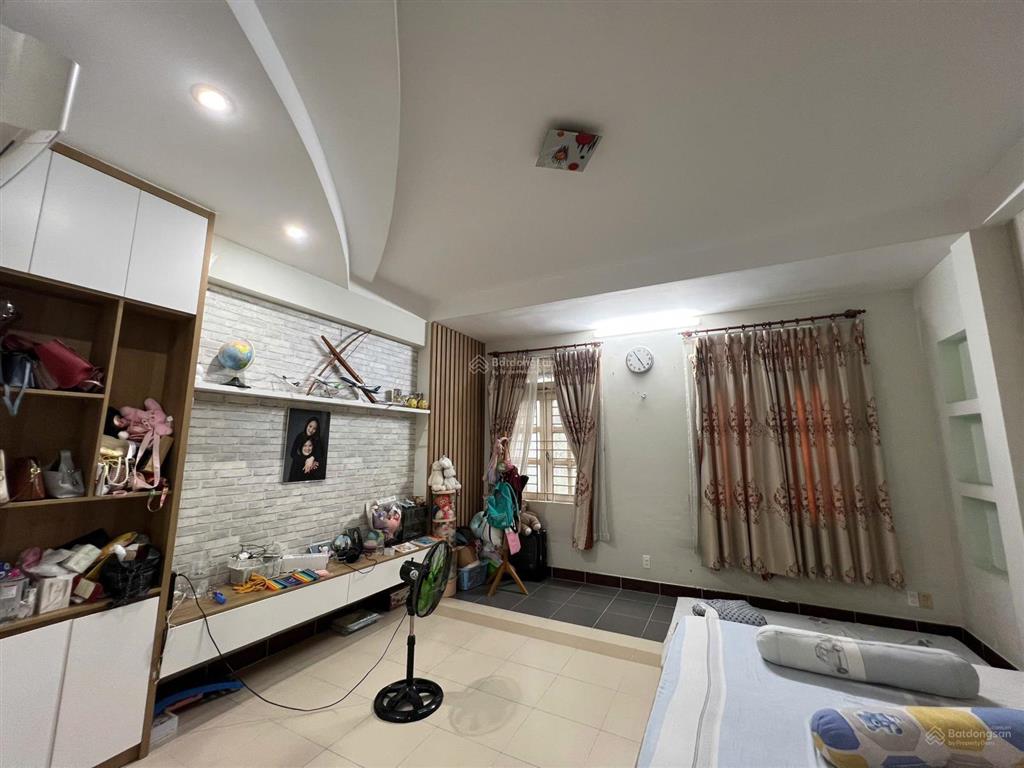 Nhà đẹp 3 tầng kiên cố đường 109, ra đỗ xuân hợp chỉ 500m, sàn sử dụng 260m2 cần bán gấp 12,5 tỷ tl