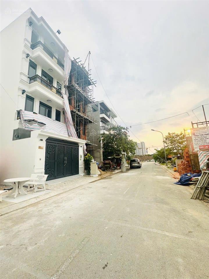 Giá chạm đáy. đất (5x16m) khu nam rạch chiếc 30ha liền kề global city nhỉnh 9 tỷ. siêu ngộp