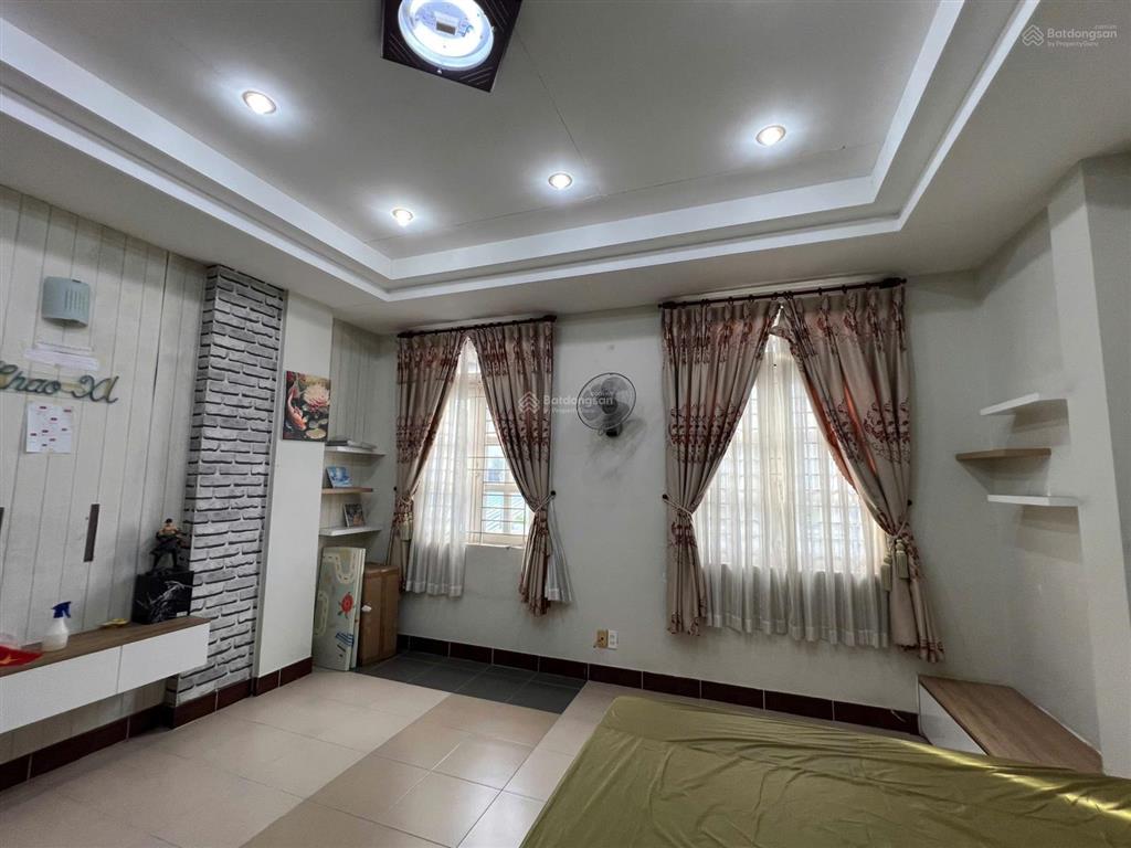Nhà đẹp 3 tầng kiên cố đường 109, ra đỗ xuân hợp chỉ 500m, sàn sử dụng 260m2 cần bán gấp 12,5 tỷ tl
