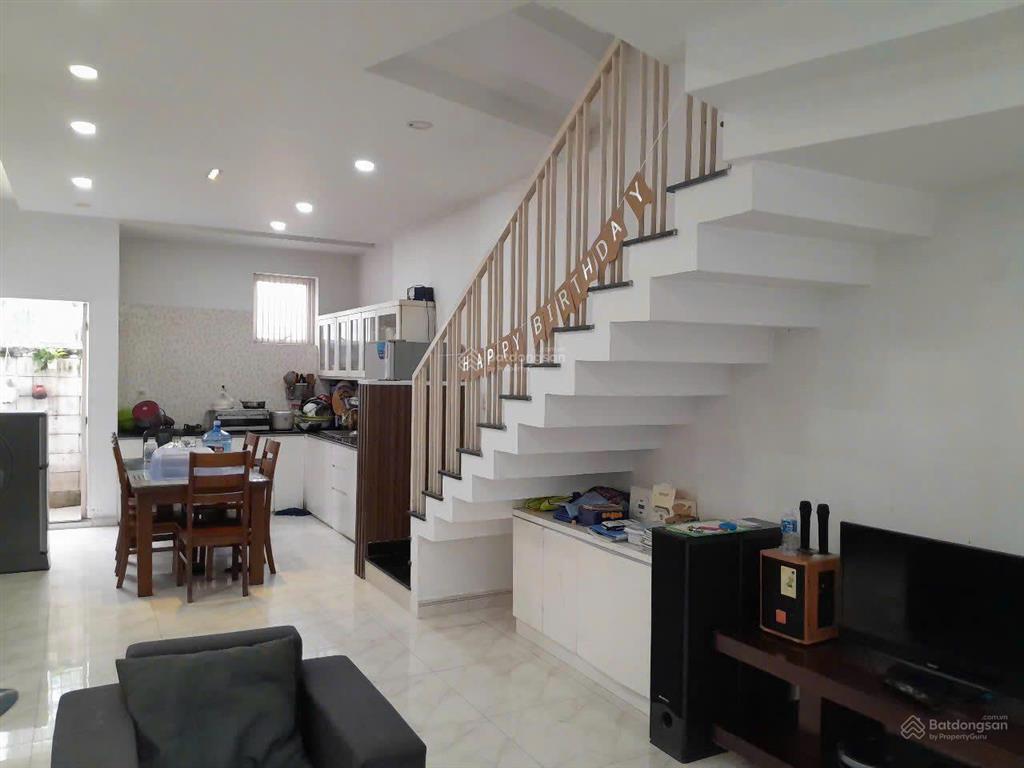 Nhà 3 tầng giá hiếm có tại trục liên phường, diện tích 84m2, oto vào tận nhà giá siêu rẻ nhỉnh 9 tỷ