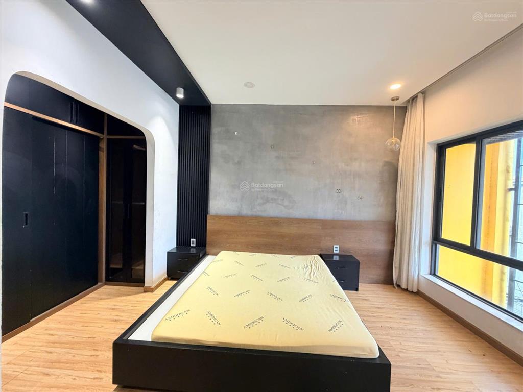 Hàng siêu hiếm. nhà 3tầng ngay vincom võ văn ngân, 81m2 ngang 5.5m oto vào tận nhà giá rẻ 7,6 tỷ tl