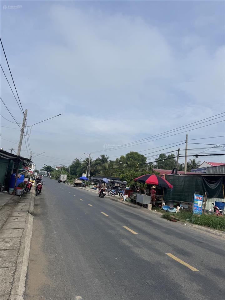 Bán đất 400m2 có 100m2 thổ cư tại xã tân phú, giá 430 triệu
