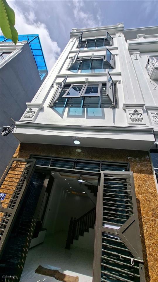 01 căn nhà 40m2, 4 tầng siêu hot trung tâm phường, chỉ hơn 4 tỷ