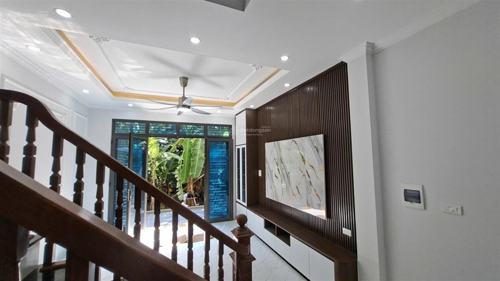 01 căn nhà 53m2, 4 tầng siêu hot trung tâm phường, chỉ hơn 4 tỷ