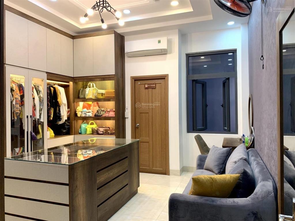 Bán nhà hẻm vip 4m lê hồng phong, q10 dtsd150m2, 5 tầng, 5pn, giá 8 tỷ 350