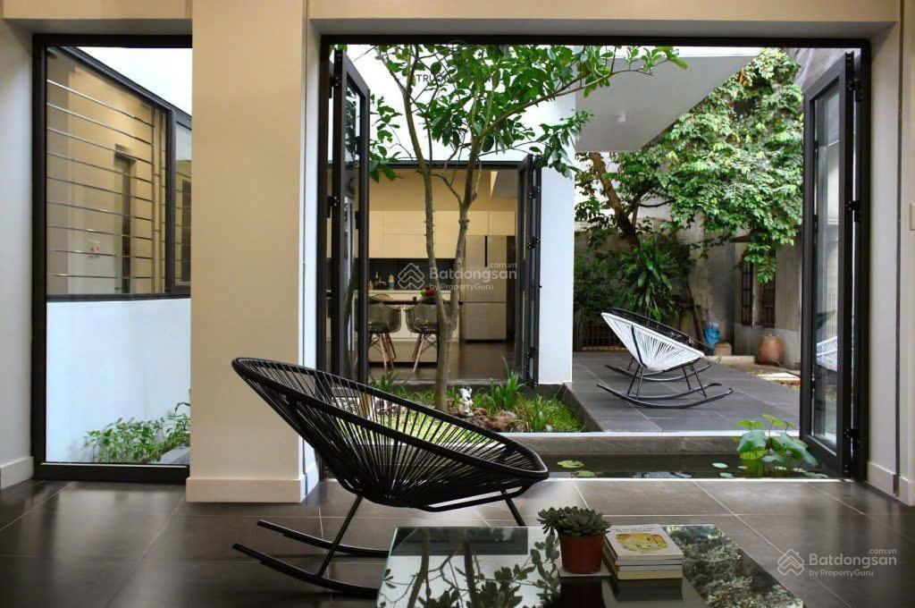 Bán nhà hẻm vip tô hiến thành, p13, q10 dtcn 120m2, cấp 4 tiện xây mới, giá 17 tỷ tl