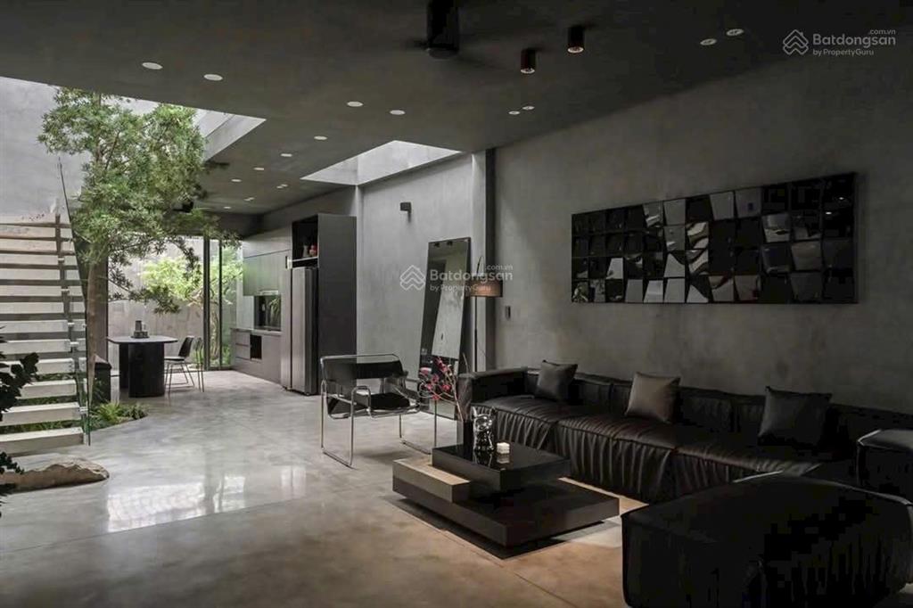 Bán nhà hẻm vip hxh 8m ngay 284 lý thường kiệt, q10 dt 5x20m, trệt, 5 lầu, giá 24 tỷ