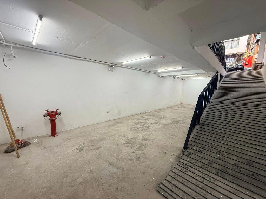 Bán nhà mặt phố Yên Phụ- Tây Hồ. Sổ 86m2- 6 tầng thông sàn + 2 hầm- Mt 5.8m chuẩn Kinh Doanh