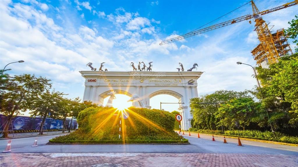 Căn hộ vip view công viên trung tâm 65ha lõi ciputra, mặt đường vành đai 2.5, quỹ căn giới hạn