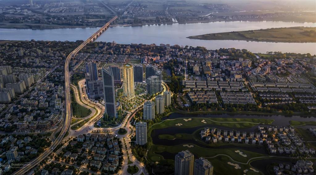 Căn góc 3 phòng ngủ 103m2 view trường học, sân golf ciputra cực đẹp cho cả gia đình