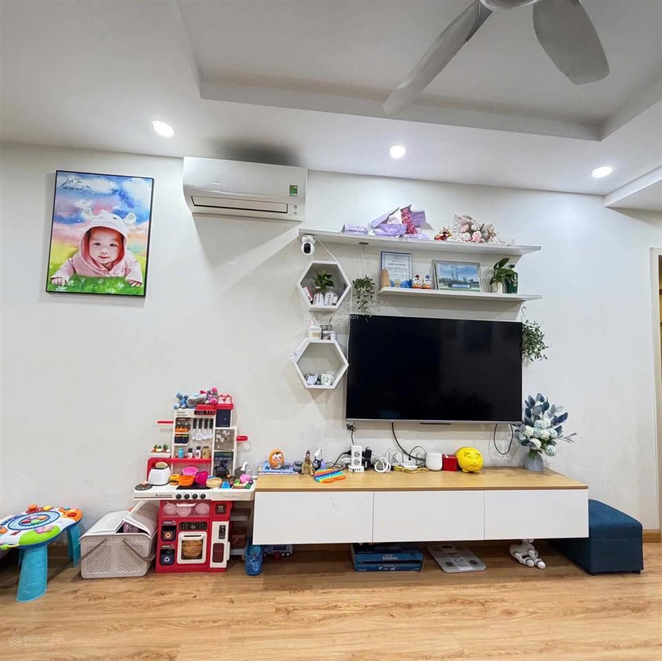 Bán chung cư viện 103, tiếp giáp văn quán 84m², 2 phòng ngủ, 2 vs chỉ 4.95 tỷ. 0983 451 ***