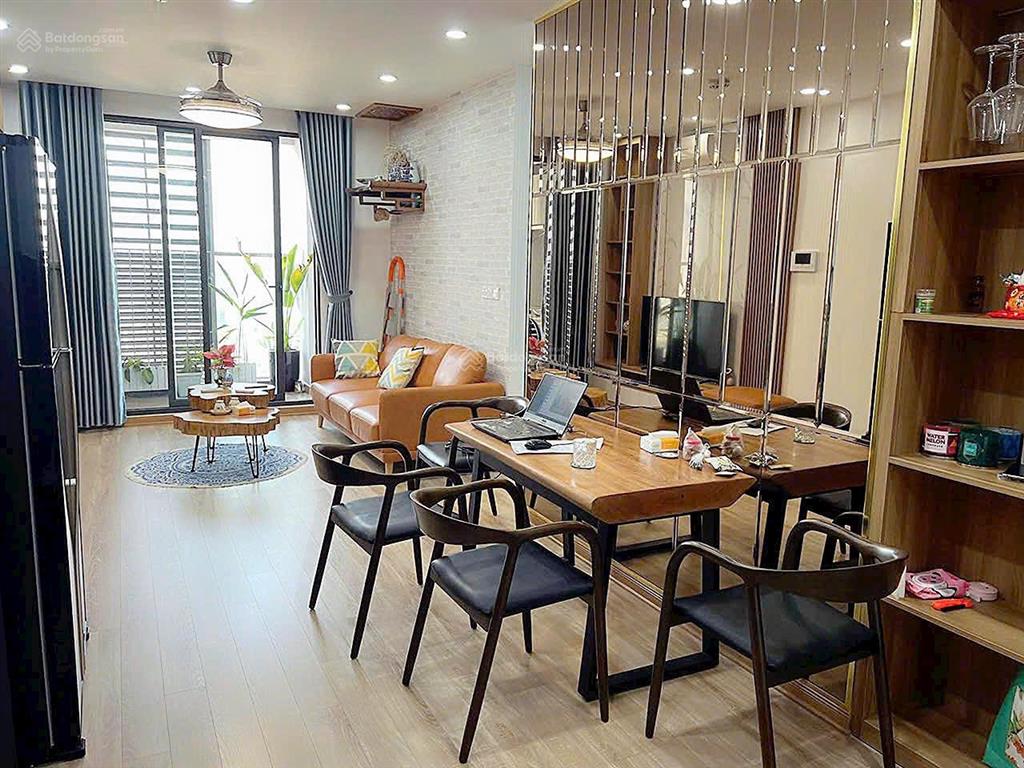 Căn đẹp hiếm tại new skyline văn quán 135m², 3pn, 2vs.  0983 451 ***