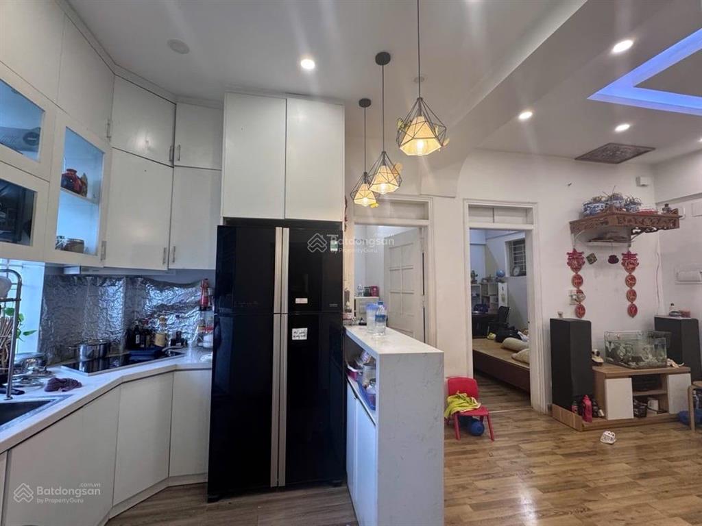 Bán căn hộ ct3 văn quán 96m 3pn view hồ  5,0x tỉ  xem nhà 0983 451 ***