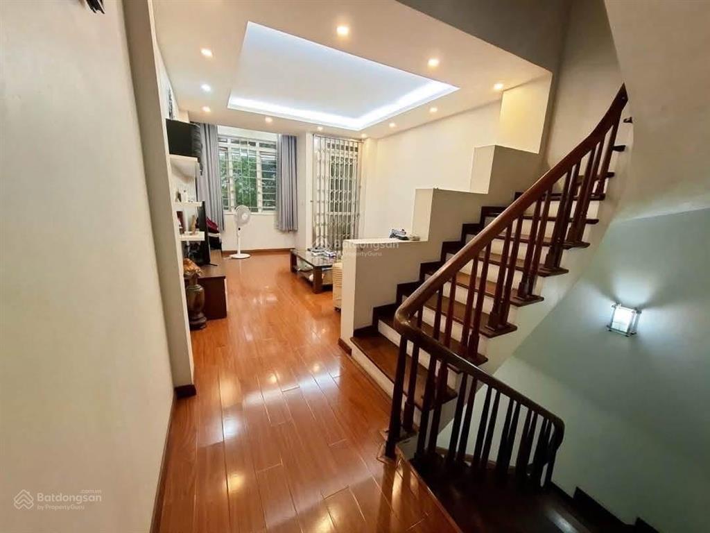 Phân lô xa la ô tô vào nhà giá 9,5 tỷ.  0983 451 ***