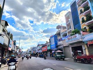 Nhà 4 tầng, góc 2mt lạc long quân, tân bình. 6,7x23m (142m2), hẻm hông 6m. giá tốt