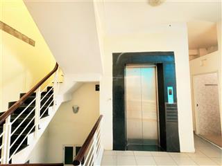 Tòa nhà 6 tầng+ thang máy (5,2x20m)  2mt hẻm vip ngay hoàng việt  út tịch, p.tân sơn nhất