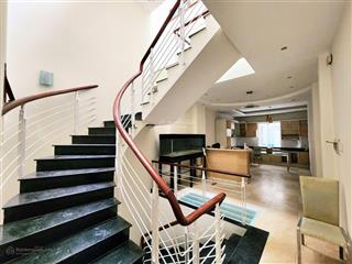 Siêu phẩm mtkd nguyễn gia trí (d2), p. thạnh mỹ tây. 4 tầng mới. dt 4x20m (80m2) giá tốt