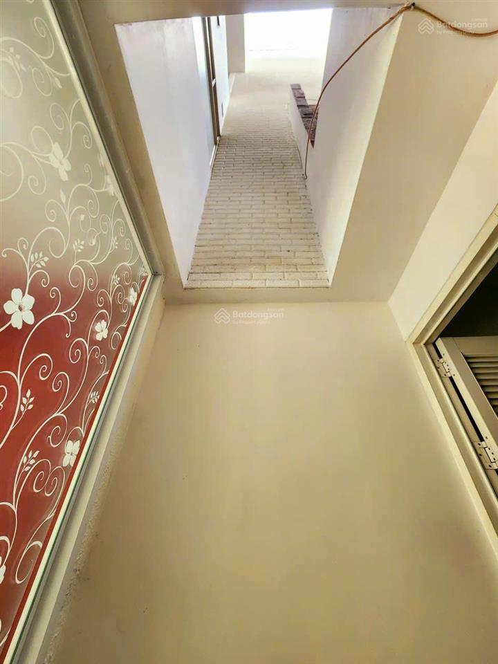 Hiếm nhà bán! hẻm 10m thông hoàng việt  út tịch, (5x19m) 360m2, 5 tầng. giá tốt