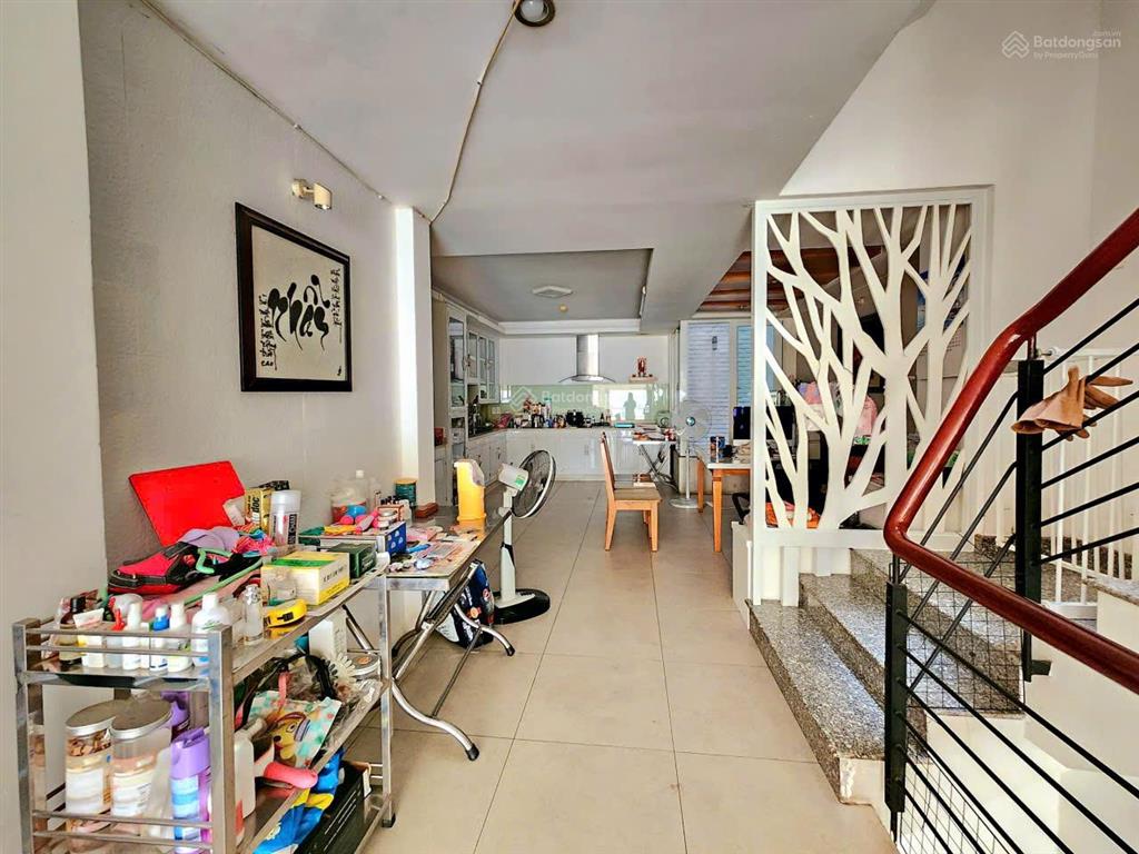 Hiếm nhà bán! hẻm 10m thông hoàng việt  út tịch, (5x19m) 360m2, 5 tầng. giá tốt