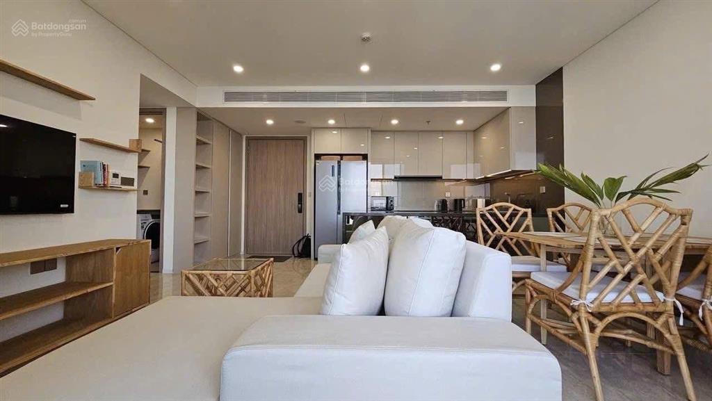 Cho thuê căn 2 pn full nội thất dự án view sông cực đẹp