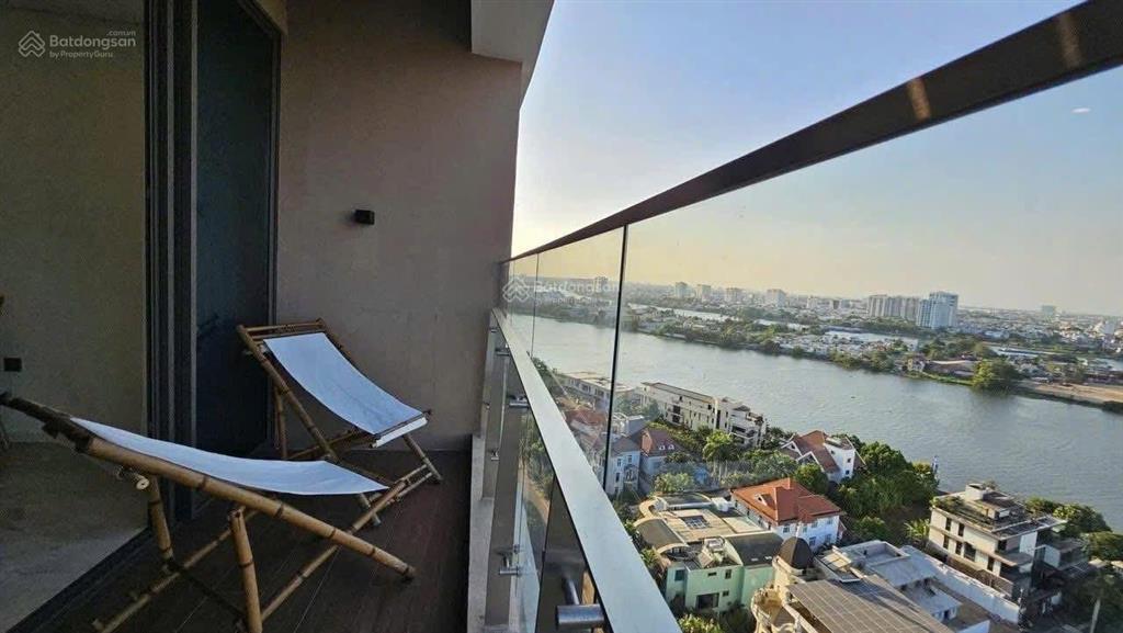 Cho thuê căn 2 pn full nội thất dự án view sông cực đẹp