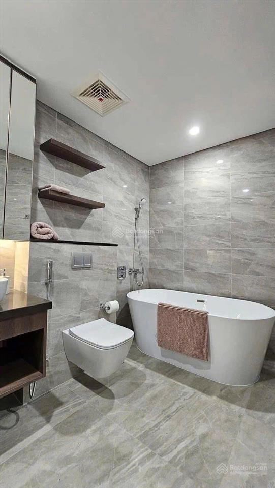 Cho thuê căn 2 pn full nội thất dự án view sông cực đẹp