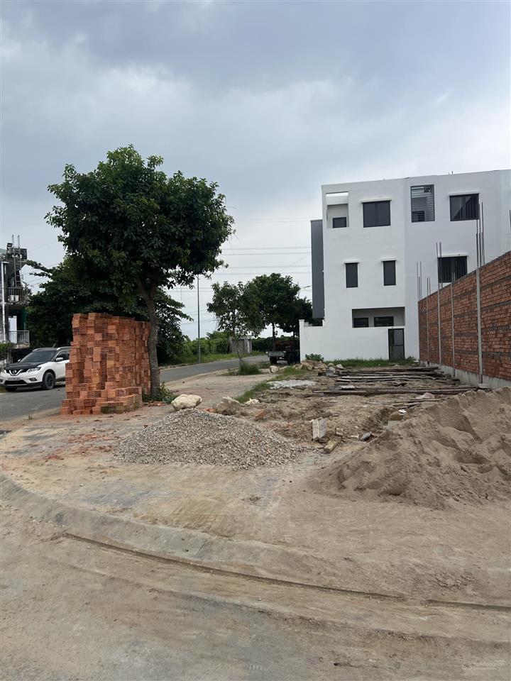 Bán thu hồi vốn lô đất góc dự án city gate bà rịa. mặt tiền quốc lộ 51 tphcm