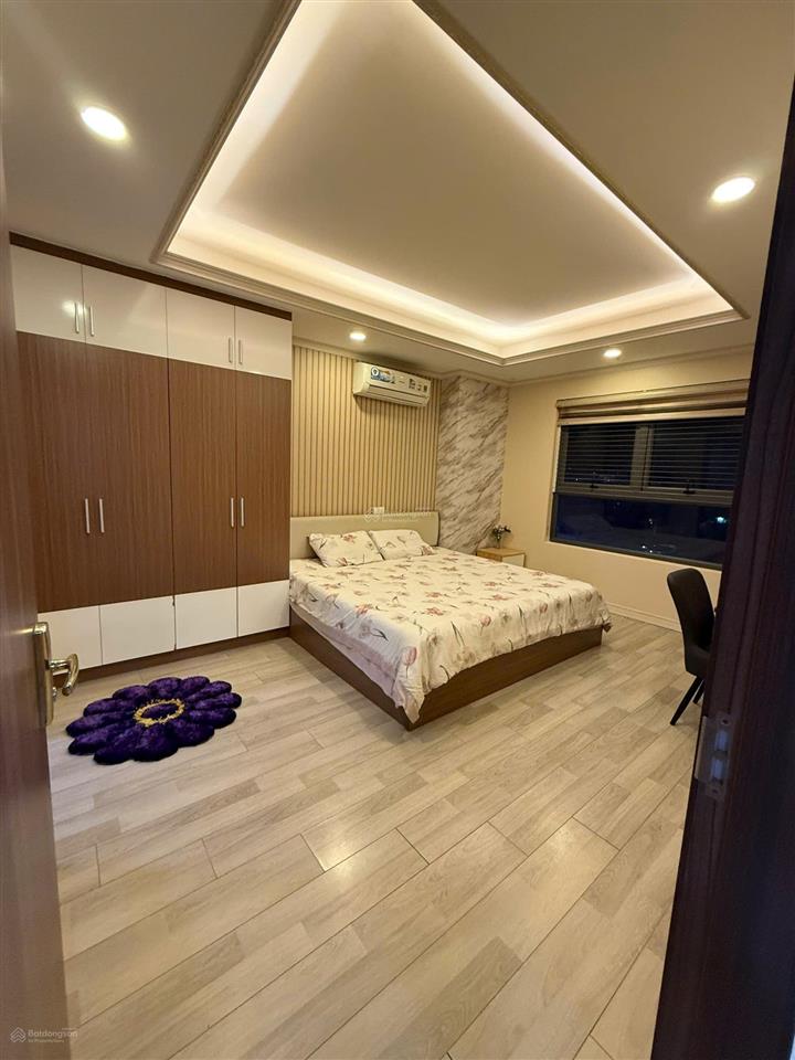 Bán nhanh căn 3pn 107m2, full nội thất cao cấp. giá bán 6 tỷ 690. thương lượng.